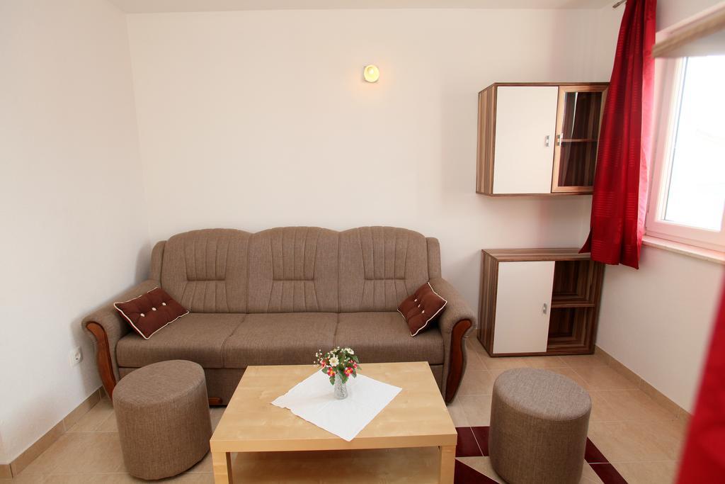 Apartments Villa Karlo Kaštela Kültér fotó
