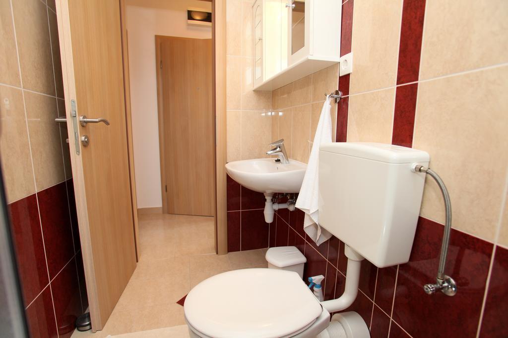 Apartments Villa Karlo Kaštela Kültér fotó