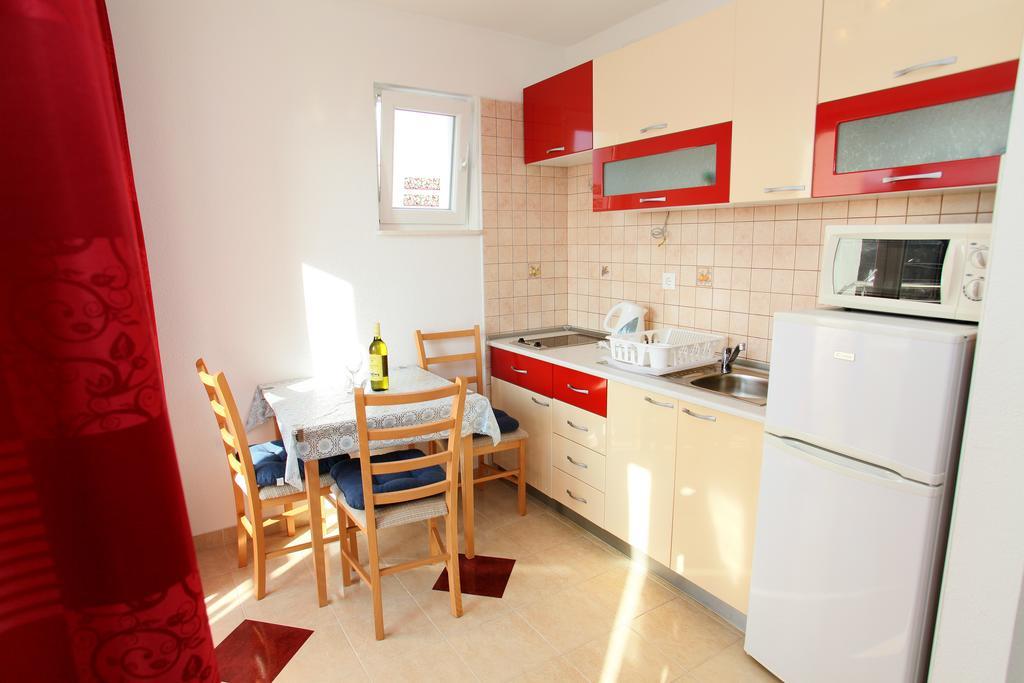 Apartments Villa Karlo Kaštela Kültér fotó