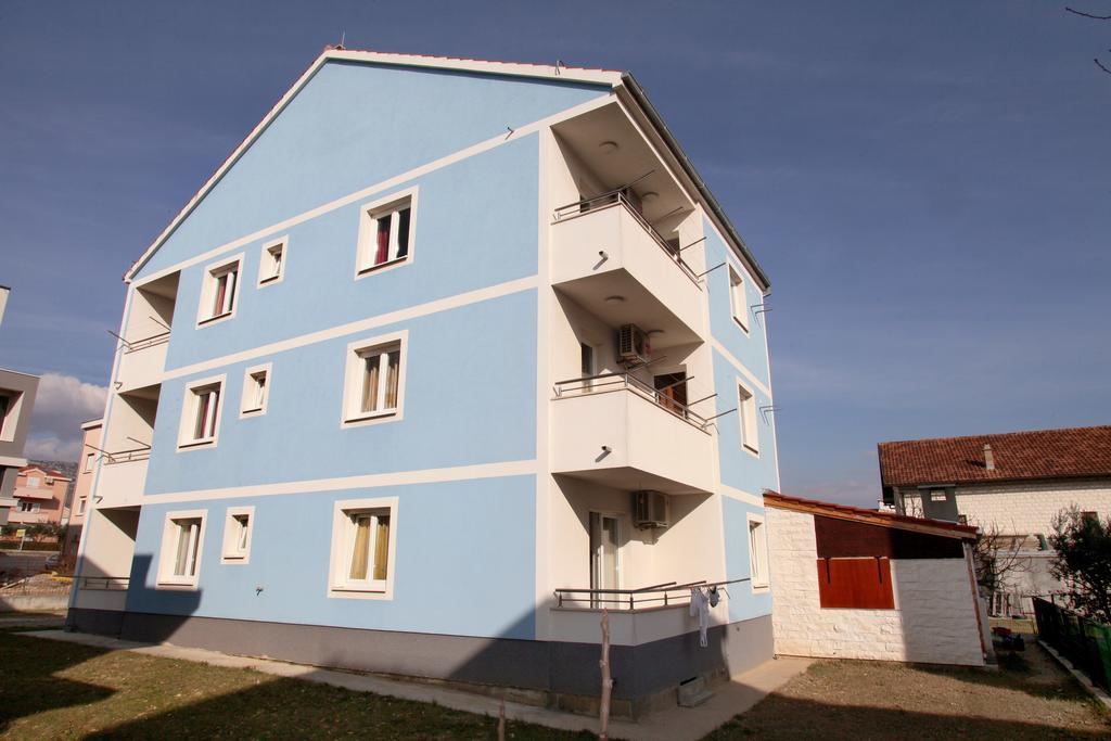 Apartments Villa Karlo Kaštela Kültér fotó